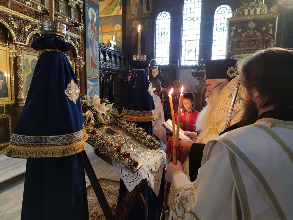 “Η Παναγία στην παρούσα ζωή να είναι θερμή προστάτης και βοηθός”