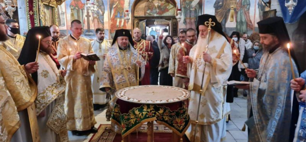 Заупокойни богослужения в памет на Българския патриарх Кирил отслужиха в Бачковската св. обител