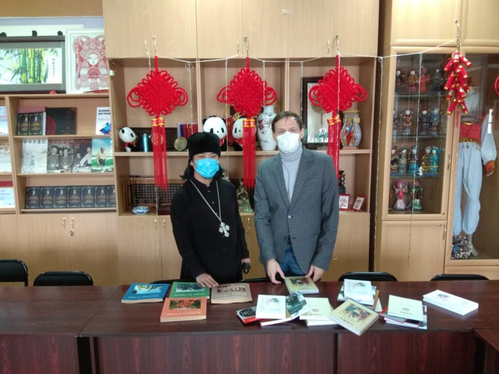 Ορθόδοξα βιβλία σε κινεζικά πανεπιστήμια