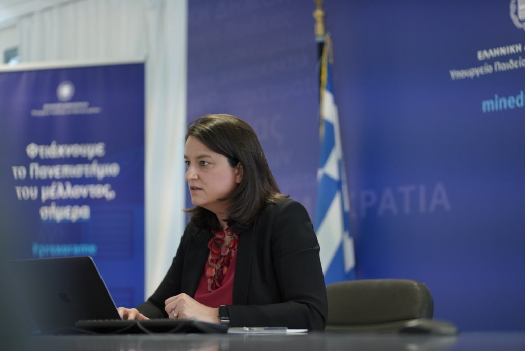 Για την ευκαιρία της πανδημίας μίλησε η Ν. Κεραμέως στην ΟΥΝΕΣΚΟ