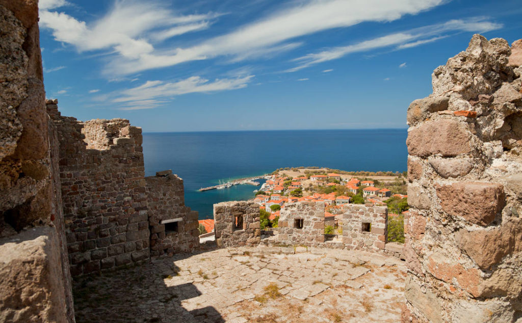 Παρεμβάσεις στο φρούριο του Μολύβου στη Λέσβο