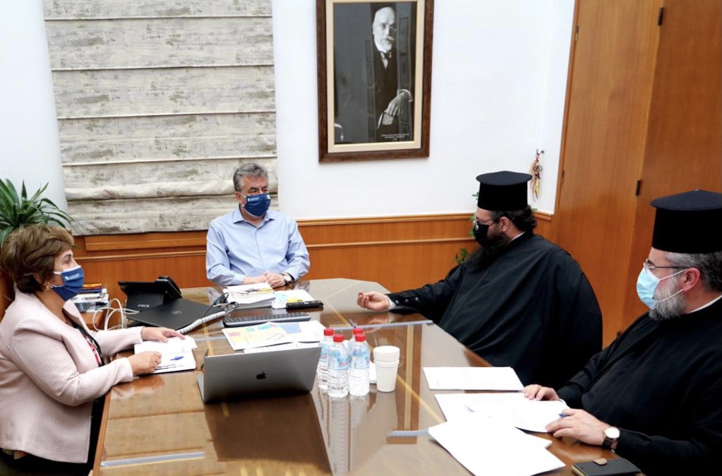 Στον Περιφερειάρχη Κρήτης ο Μητροπολίτης Πέτρας