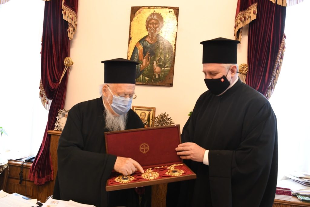 Το δώρο των πιστών της Αμερικής στον Οικουμενικό Πατριάρχη