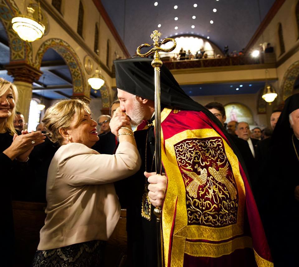 Αρχιεπίσκοπος Αμερικής: “Ας προσευχηθούμε για όλες τις γυναίκες”