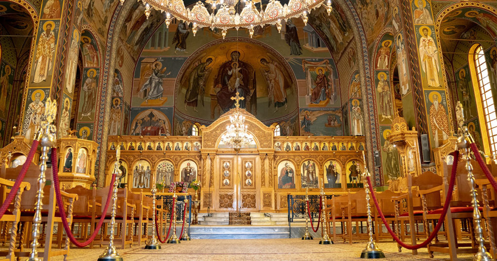 Εκδόθηκε το ΦΕΚ που ισχύει μέχρι 5 Απριλίου – Η Γ’ Στάση των Χαιρετισμών με ανώτατο όριο τους 20 πιστούς στους Καθεδρικούς Ναούς