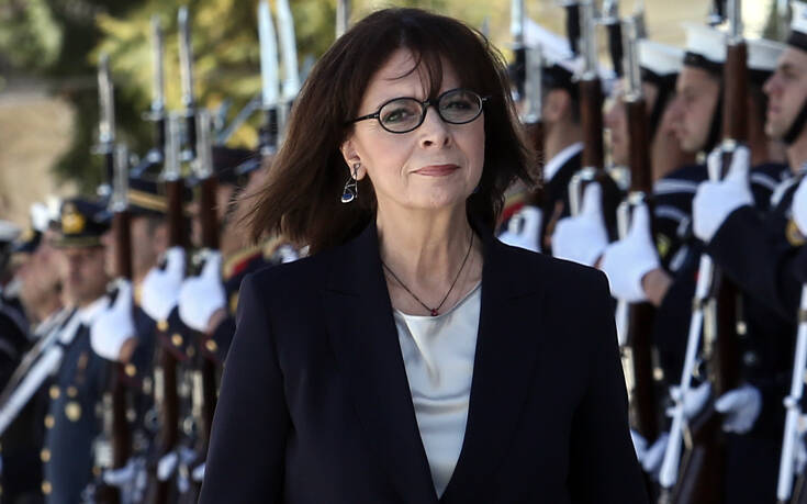 ΠτΔ: Στην δοξολογία για τον Άγιο Δημήτριο και στην κηδεία της Φ. Γεννηματά