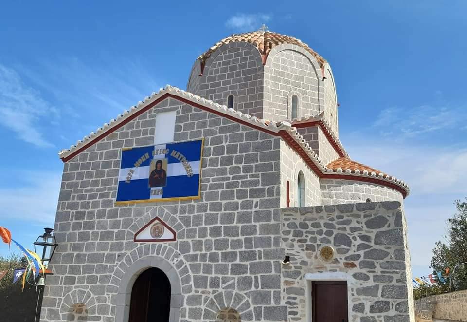 Ψυχοσάββατο και Απόκρεω στη Μονή Αγίας Ματρώνης Ύδρας