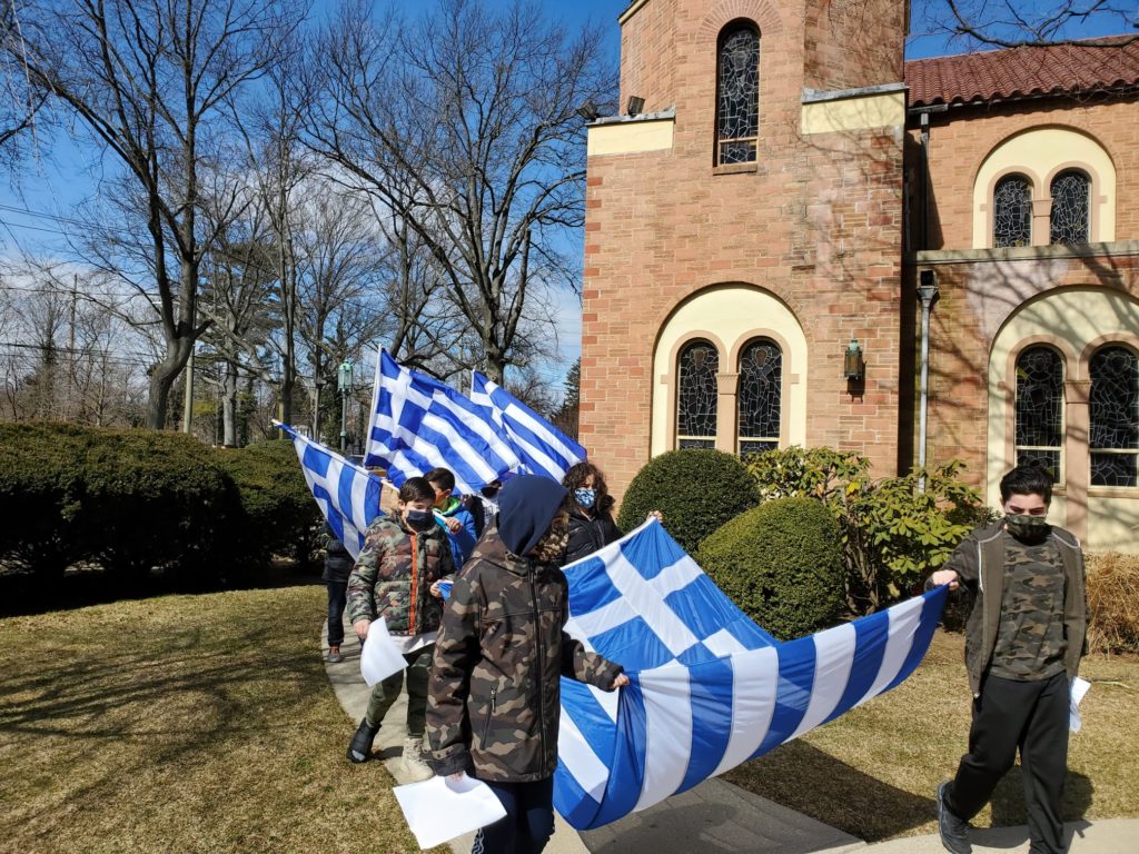Η ΦΩΤΟΓΡΑΦΙΑ ΤΗΣ ΗΜΕΡΑΣ: Περήφανα ελληνόπουλα
