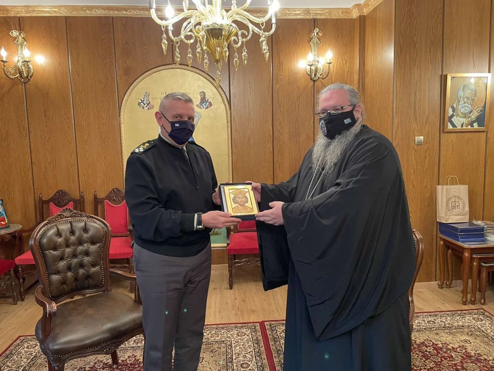 Ο Αρχηγός ΓΕΕΘΑ στον Μητροπολίτη Λαρίσης