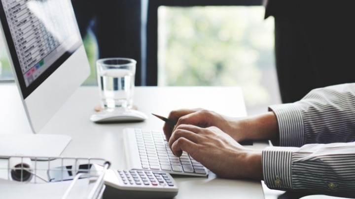 Διευκρινίσεις για το ποσοστό τηλεργασίας από το υπουργείο Εργασίας