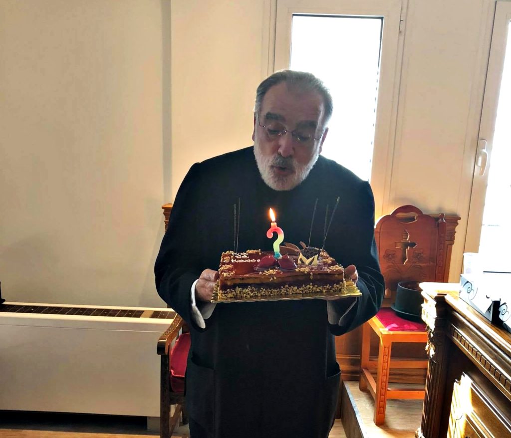 Η ΦΩΤΟΓΡΑΦΙΑ ΤΗΣ ΗΜΕΡΑΣ: “Πολλά χρόνια είχα να σβήσω κεράκια”