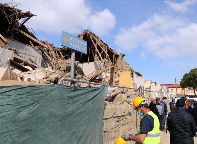 Ρυθμίσεις μετά την κατεδάφιση διατηρητέων της Εκκλησίας
