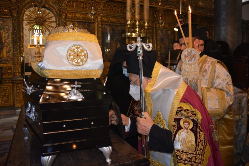 H Εξόδιος Ακολουθία του Μητροπολίτου Γέροντος Νικαίας