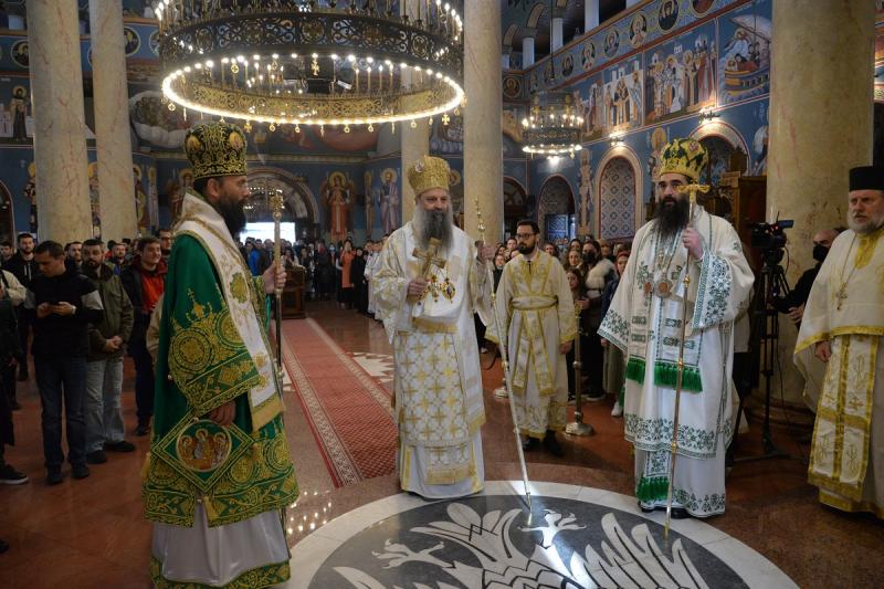 Патријарх српски Порфирије на Лазареву суботу служио свету Литургију у Нишу