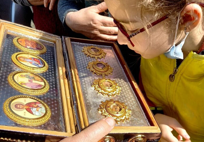 TWO-DAY, 600-MILE PROCESSION WITH WONDERWORKING ICON AND RELICS IN ROMANIAN DIOCESE