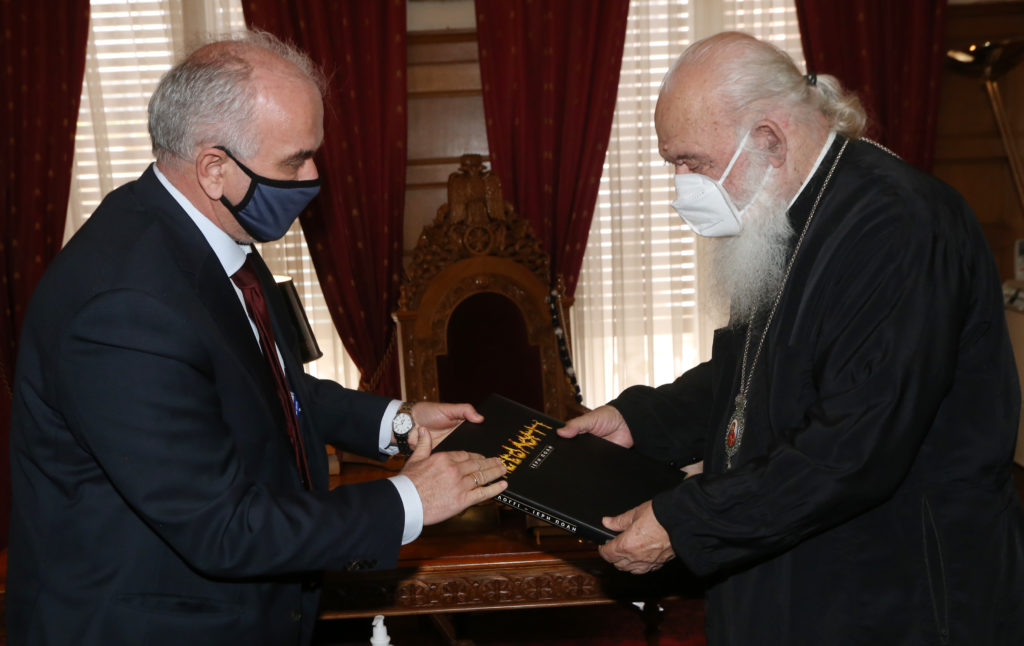 Οι Δήμαρχοι Μεσολογγίου και Υμηττού-Δάφνης στον Αρχιεπίσκοπο