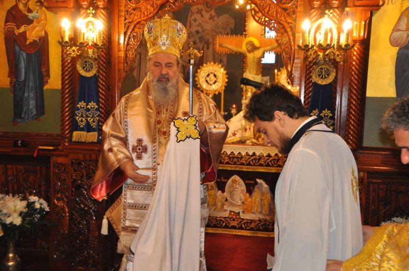 Χειροτόνησε πρεσβύτερο ο Μητροπολίτης Δράμας