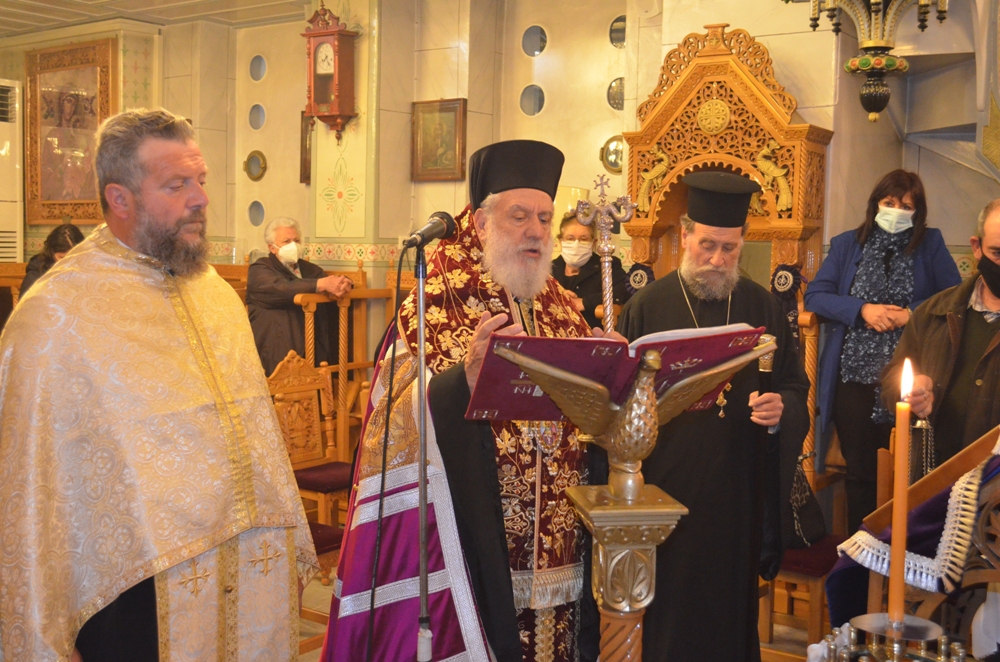 Στη Σίφνο τέλεσε την Ακολουθία των Χαιρετισμών ο Μητροπολίτης Σύρου