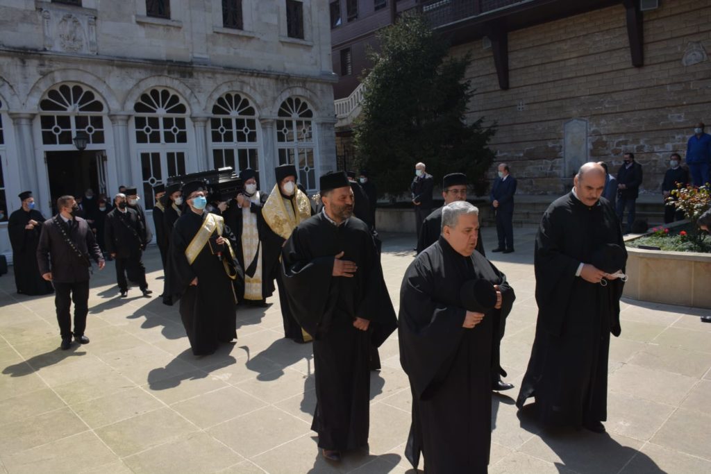 Επικήδειος στον μακαριστό Μητροπολίτη γέροντα Νικαίας Κωνσταντίνο