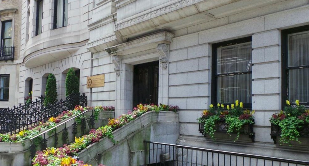 Ευρωστία στα οικονομικά της Αρχιεπισκοπής Αμερικής