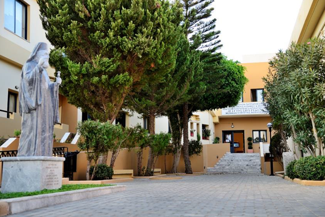 O Ελληνικός Ερυθρός Σταυρός στηρίζει το Αννουσάκειο