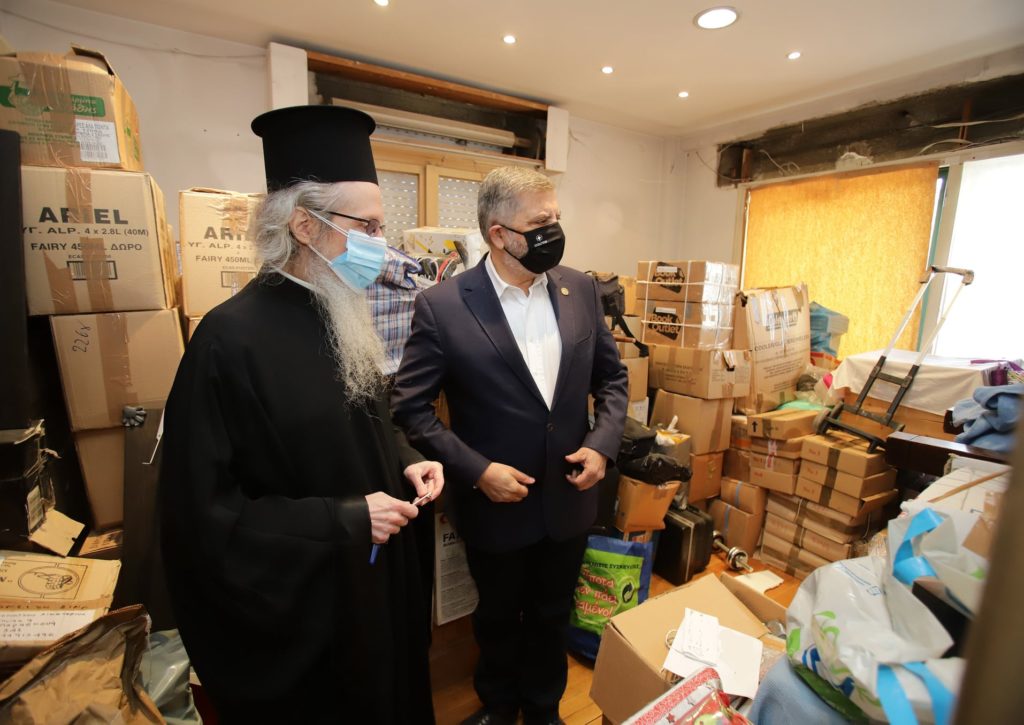 Στήριξη προς τον Σύνδεσμο Παναγίου Τάφου και τη Μονή Σινά