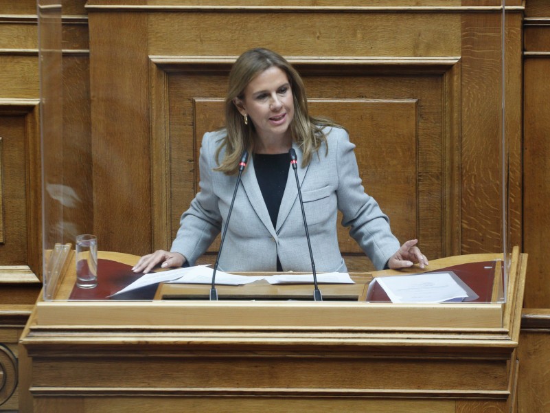 Ράπτη: Η εκκλησία συνεισφέρει στην ενημέρωση κατά της covid-19