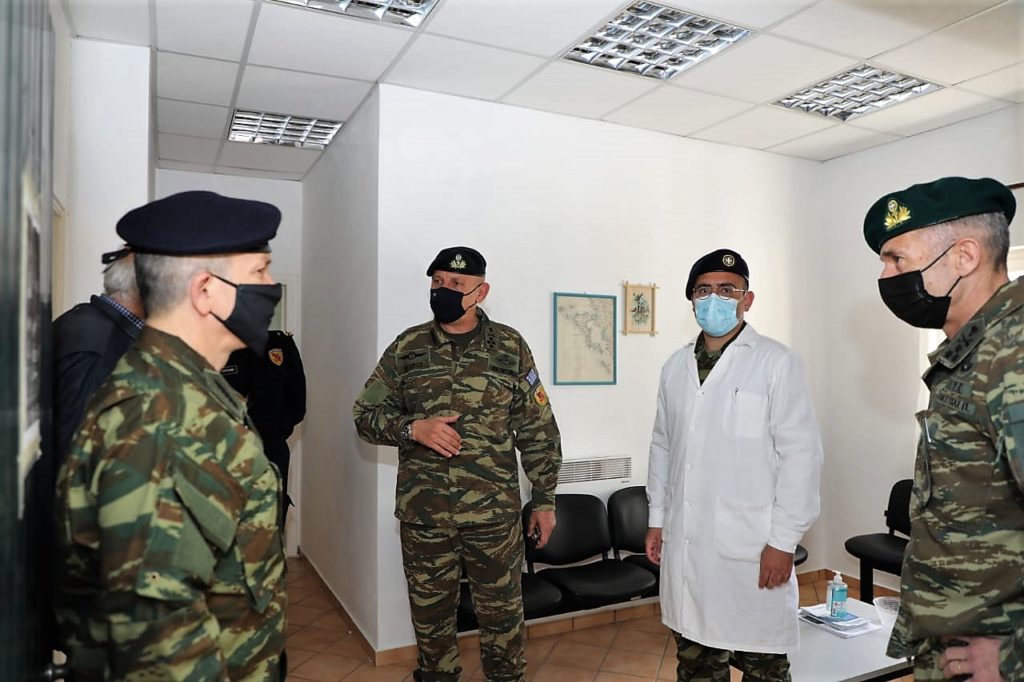 Εξήρε το έργο των Ενόπλων Δυνάμεων σε Ιωάννινα και Διαπόντια Νησιά ο Αρχηγός ΓΕΕΘΑ