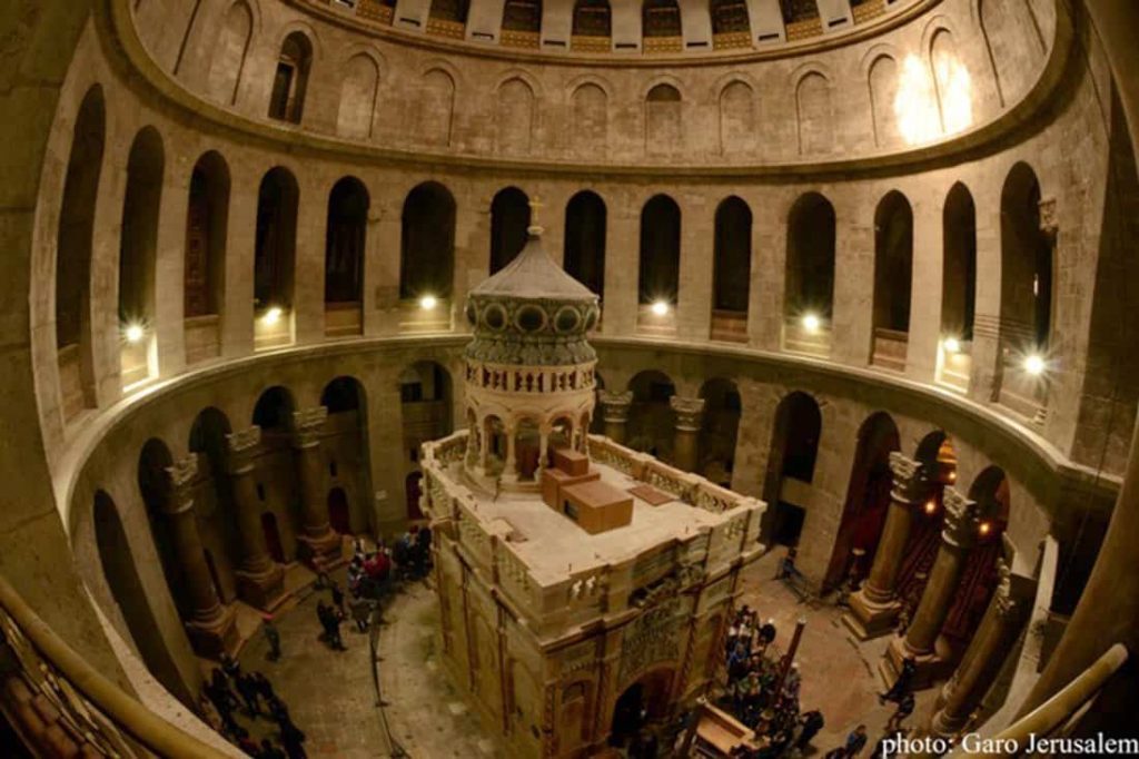 Ο Ακάθιστος Ύμνος στον Ναό της Αναστάσεως