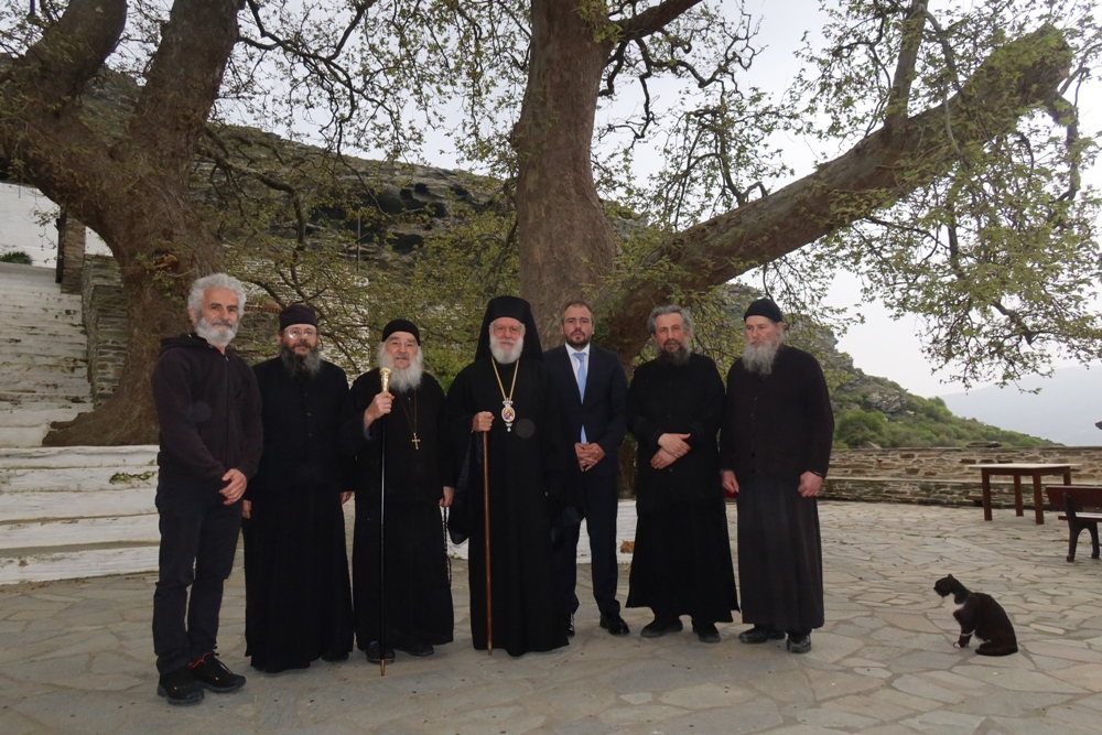 Ερχομένου του Πάσχα σε Ιερές Μονές της Άνδρου