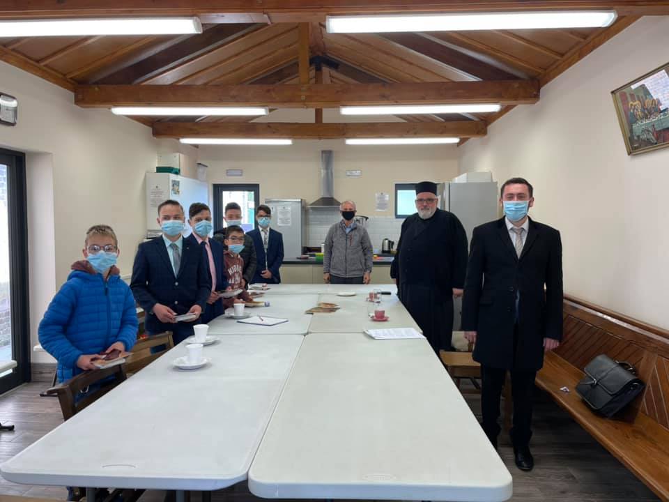 Συνάχθηκαν οι ιερόπαιδες του Αγίου Χαραλάμπους Luton (ΦΩΤΟ)