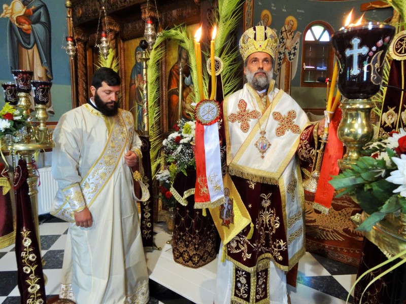 Χειροτονία Πρεσβυτέρου στη Λέρο (ΦΩΤΟ)