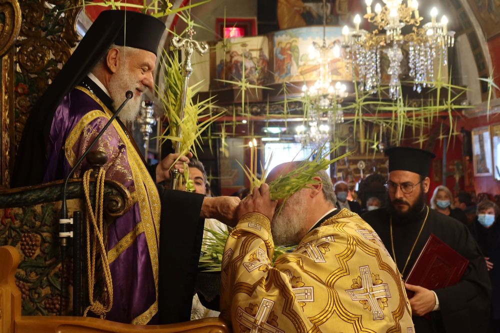 Ευλογία Θεού και βάγια στη Μύκονο (ΦΩΤΟ)