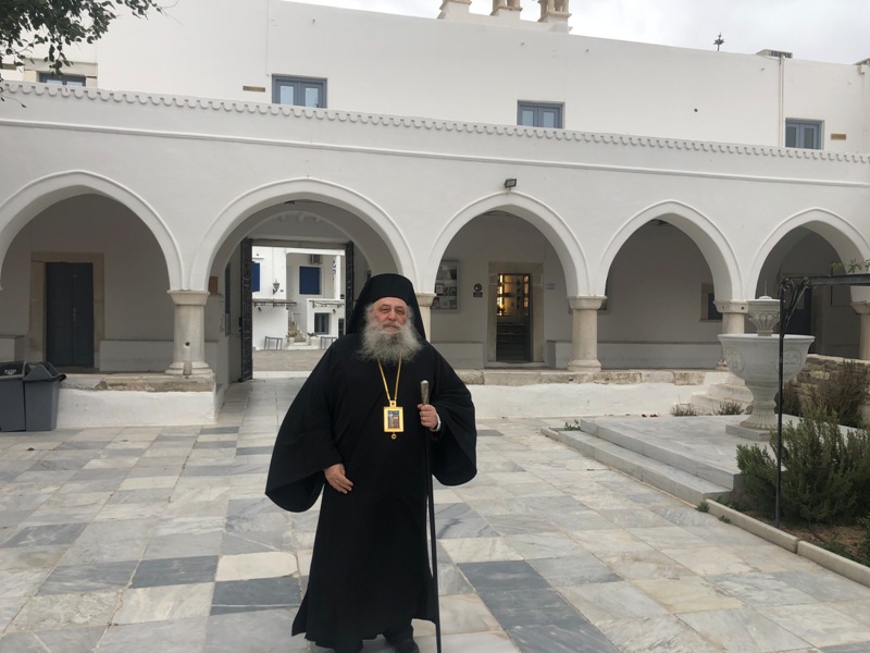 Κατάνυξη υπό τη σκέπη της Εκατονταπυλιανής