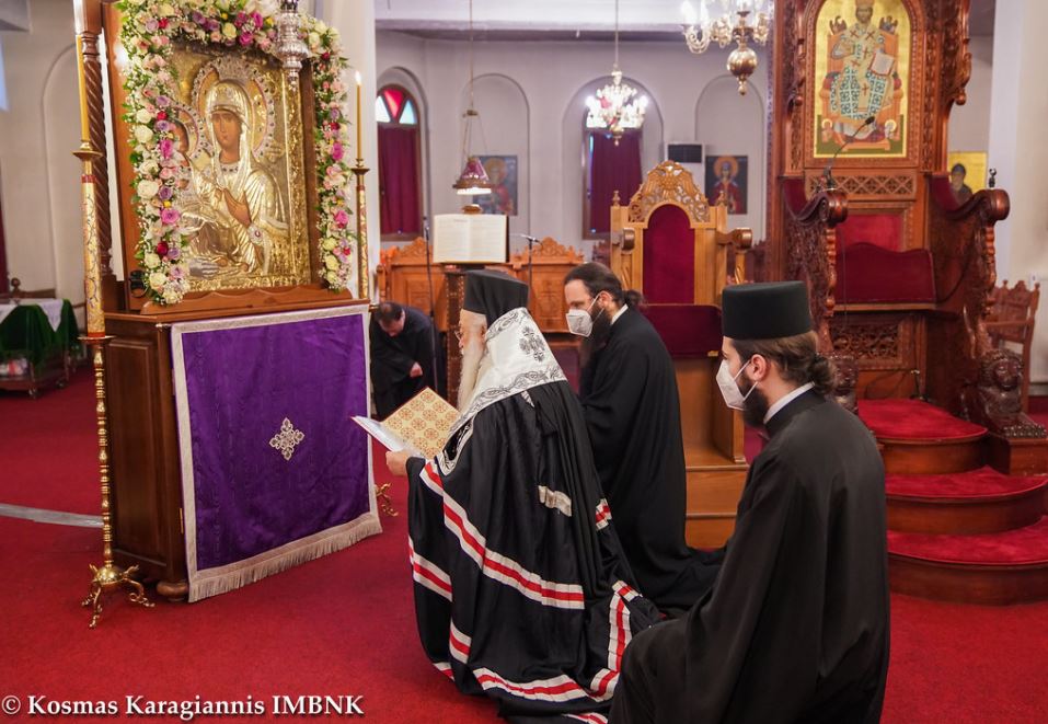 Ικετήρια ευχή στην Παναγία για την παύση της πανδημίας