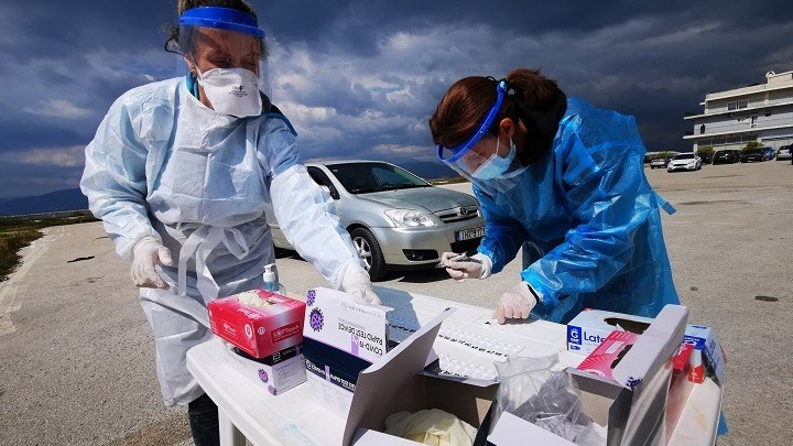 Κορωνοϊός: 3.491 κρούσματα και 755 διασωληνωμένοι