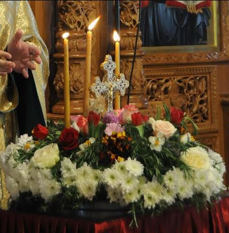 Κυριακή της Σταυροπροσκυνήσεως