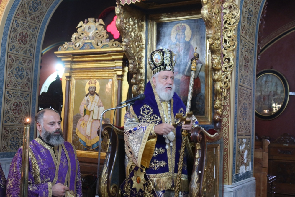 Σύρου Δωρόθεος: Τηρήστε τη πνευματική και σωματική νηστεία