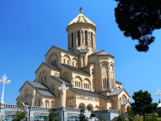 ვნების შვიდეულის მსახურებათა განრიგი სამების საპატრიარქო ტაძარში