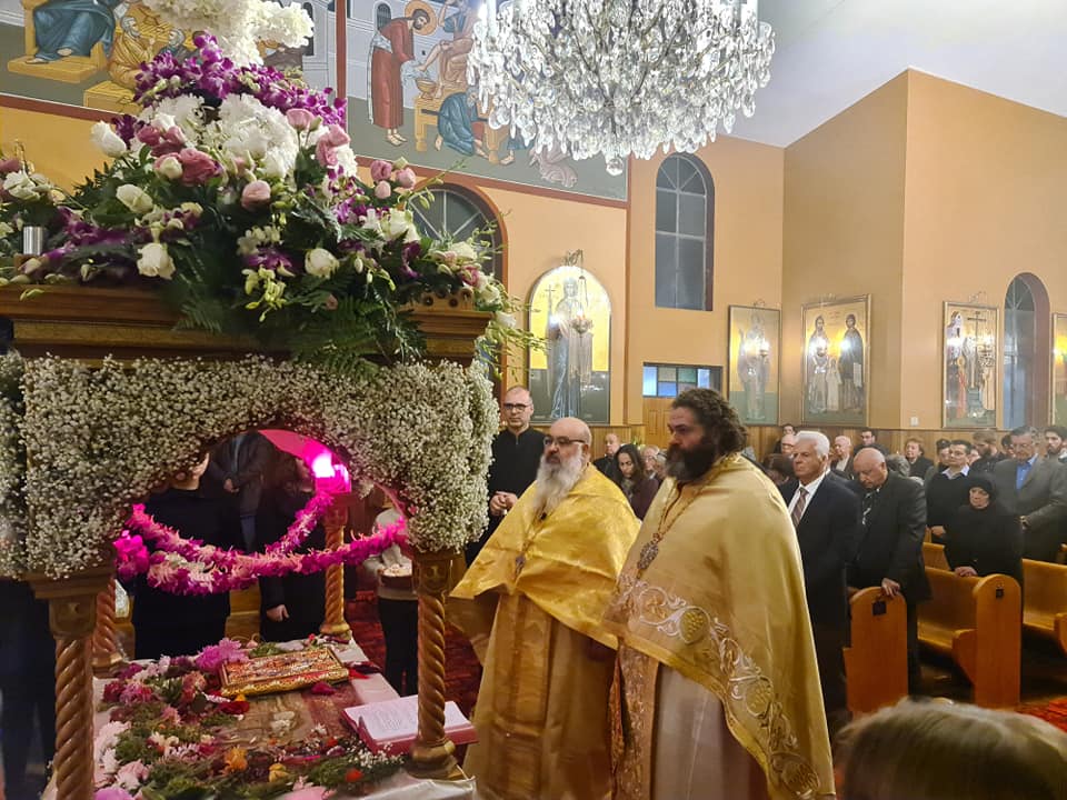 Καμπέρα: Μεγάλη συμμετοχή πιστών στην Ακολουθία του Επιταφίου