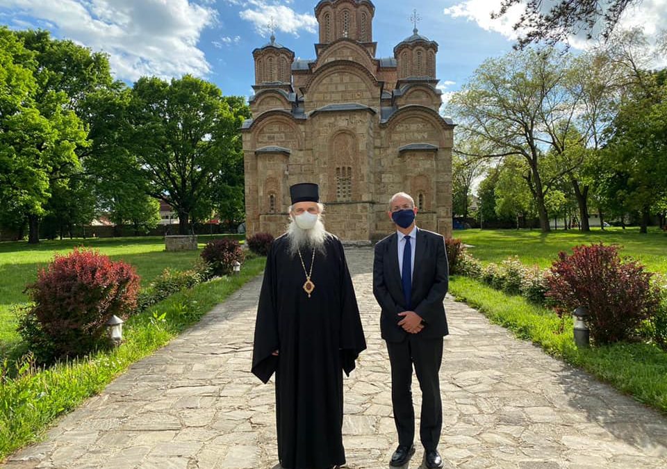 Владика Теодосије са шефом мисије ОЕБС-а о проблемима СПЦ на КиМ