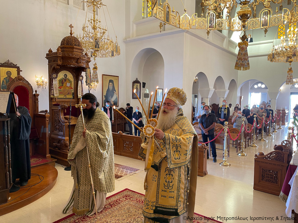“Ο Αναστάς Κύριος εμφανίστηκε πρώτα στην Παναγία και στις Μυροφόρες”