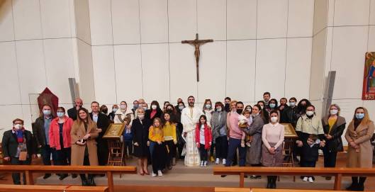 За първи път българите в Швейцария посрещнаха Великден с църковна служба