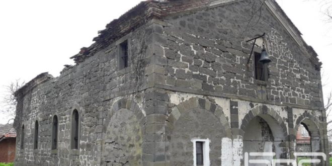 Обявена е дарителска кампания за възастовяване на храма в с. Добриново