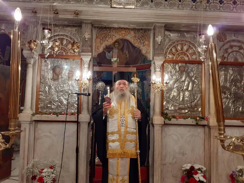 Στο Σκαδό της Νάξου τέλεσε την Παννυχίδα της Αναστάσεως ο Παροναξίας Καλλίνικος