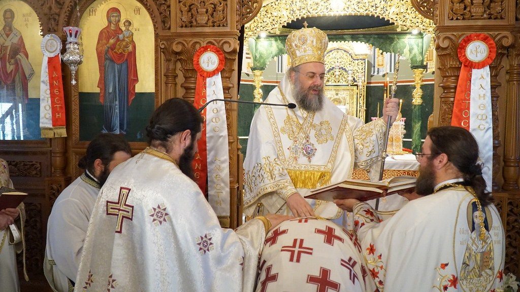 Εις πρεσβύτερον χειροτονία τέλεσε ο Μητροπολίτης Τρίκκης
