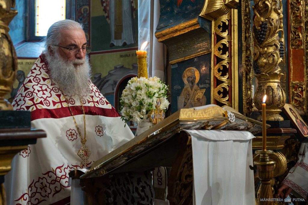 Putna Monastery’s Abbot: Our holy ancestors speak to us this year and urge for a national resurrection