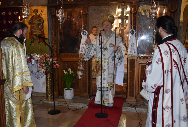 Κυριακή Μυροφόρων: 38 χρόνια από την κουρά του Μητροπολίτη Χαλκίδος