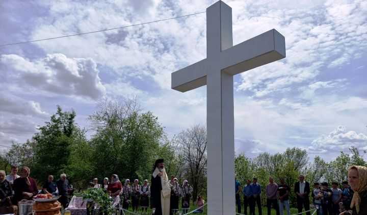 “Ο Σταυρός δείχνει ότι όπου εγκαθίσταται, ζουν οι Χριστιανοί”