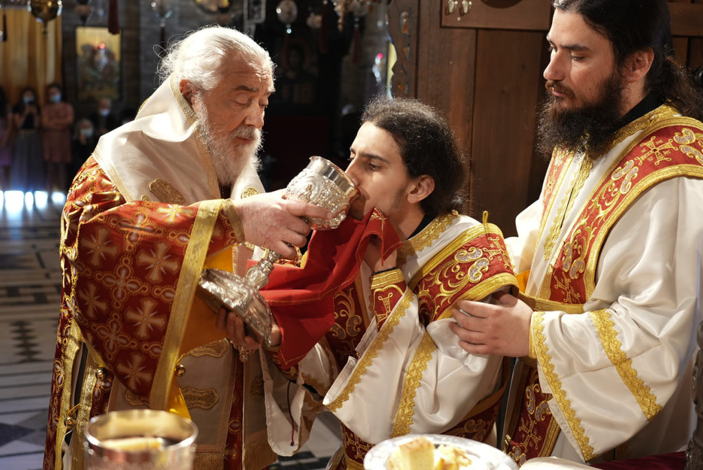 Χειροτονία ιεροδιακόνου στην Ιερά Μονή Τρικόρφου